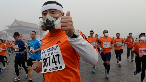 Entre Ar e Sangue: A Interação Fisiopatológica entre Poluentes Atmosféricos, Função Endotelial e Desempenho em Exercícios de Endurance