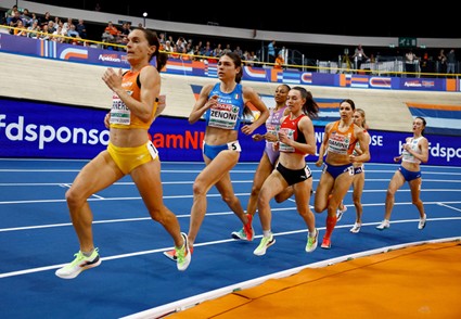 Entre Pulsos de Caos e Ordem: a Biologia Intermitente do Interval Training