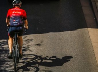 Entre o fôlego e a persistência: a biologia da durabilidade no desempenho de endurance humano