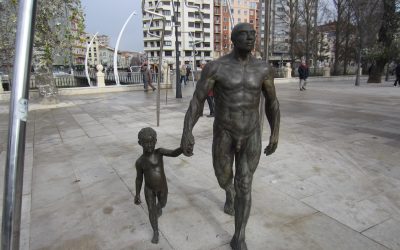 Evolução da Vida, da Complexidade Sistêmica, do Coração e da Corrida de Endurance: Uma Integração Genômica, Fisiológica e Histórico-Evolutiva