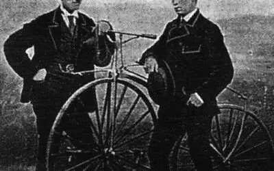 Do velocípede aristocrático ao esporte de consumo: transformações histórico-sociológicas do ciclismo, do triathlon e do atletismo na modernidade tardia