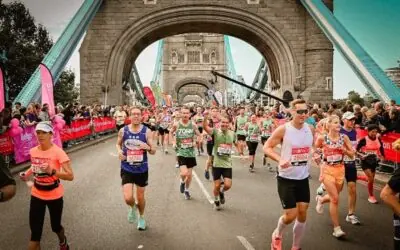 Fisiologia do Maratona: Preparação Nutricional, Hidratação, Sono, Regulação do Ritmo e Ergogenia pela Cafeína