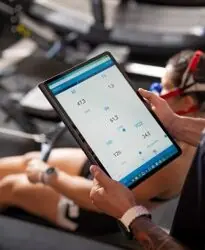 Envelhecimento, exercício de endurance e saúde cardiovascular da mulher: determinantes fisiológicos, adaptações ao treinamento e importância da avaliação individualizada